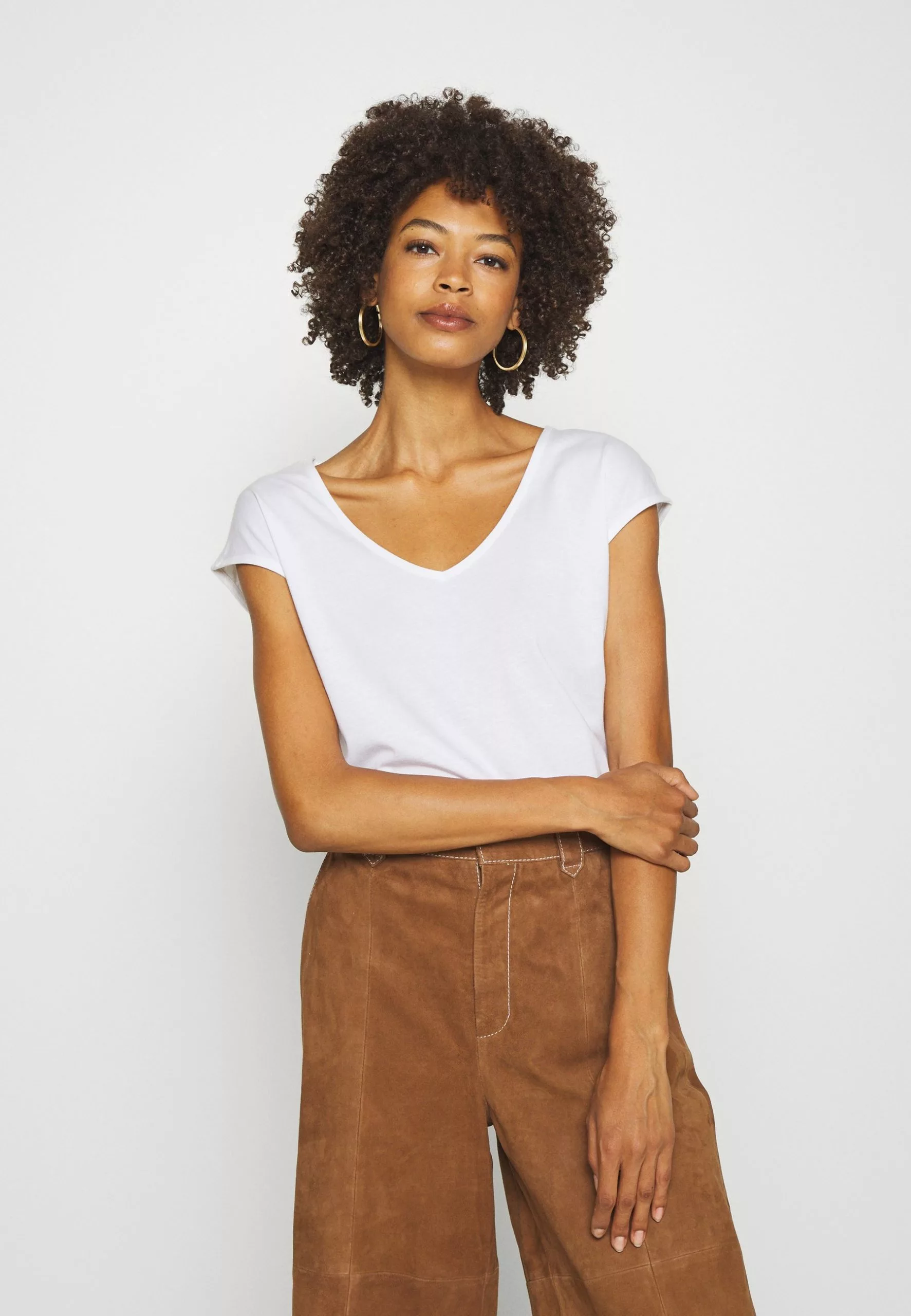 Anna Field Basic V Neck Drop Shoulder 2 Pack - T-Shirt Basique - White/White 2 Anna Field Basic V Neck Drop Shoulder 2 Pack - T-Shirt Basique - White/White – Image 2