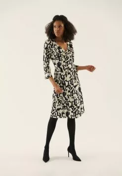 Anna Field Robe De Jour - Black/Off-White -Anna Field Boutique 081f5d6fdd744809bba23d7fe308527a