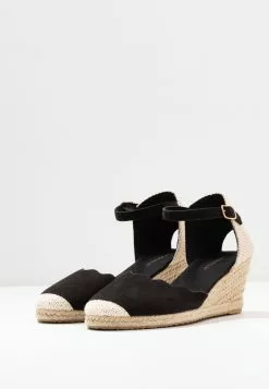 Escarpins Compensés - Black 11 Escarpins Compensés - Black -Anna Field Boutique 098ab13bdf004850bc77d5a6dd40b911