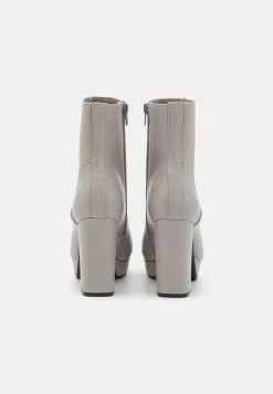 Bottines À Plateau - Grey -Anna Field Boutique 5a50a609668d4b628d310a0ba5263c50