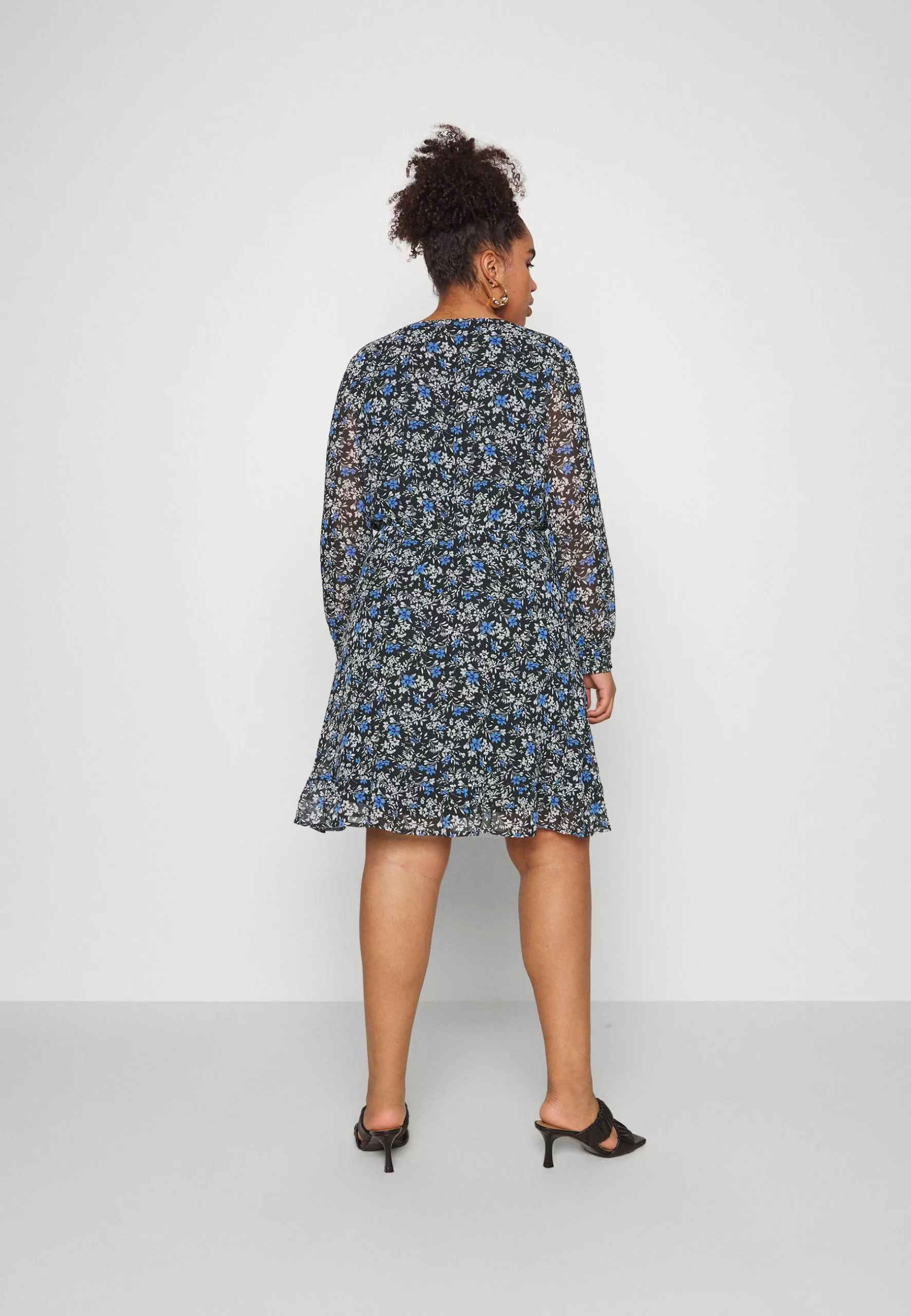 Robe De Jour - Black/Multi-Coloured 3 Robe De Jour - Black/Multi-Coloured – Image 3