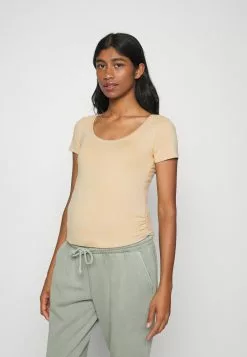 3Pack - T-Shirt Imprimé - Brown/White/Multi-Coloured 11 3Pack - T-Shirt Imprimé - Brown/White/Multi-Coloured -Anna Field Boutique 98a4765e90864f79bf440fc3fda9fb2f