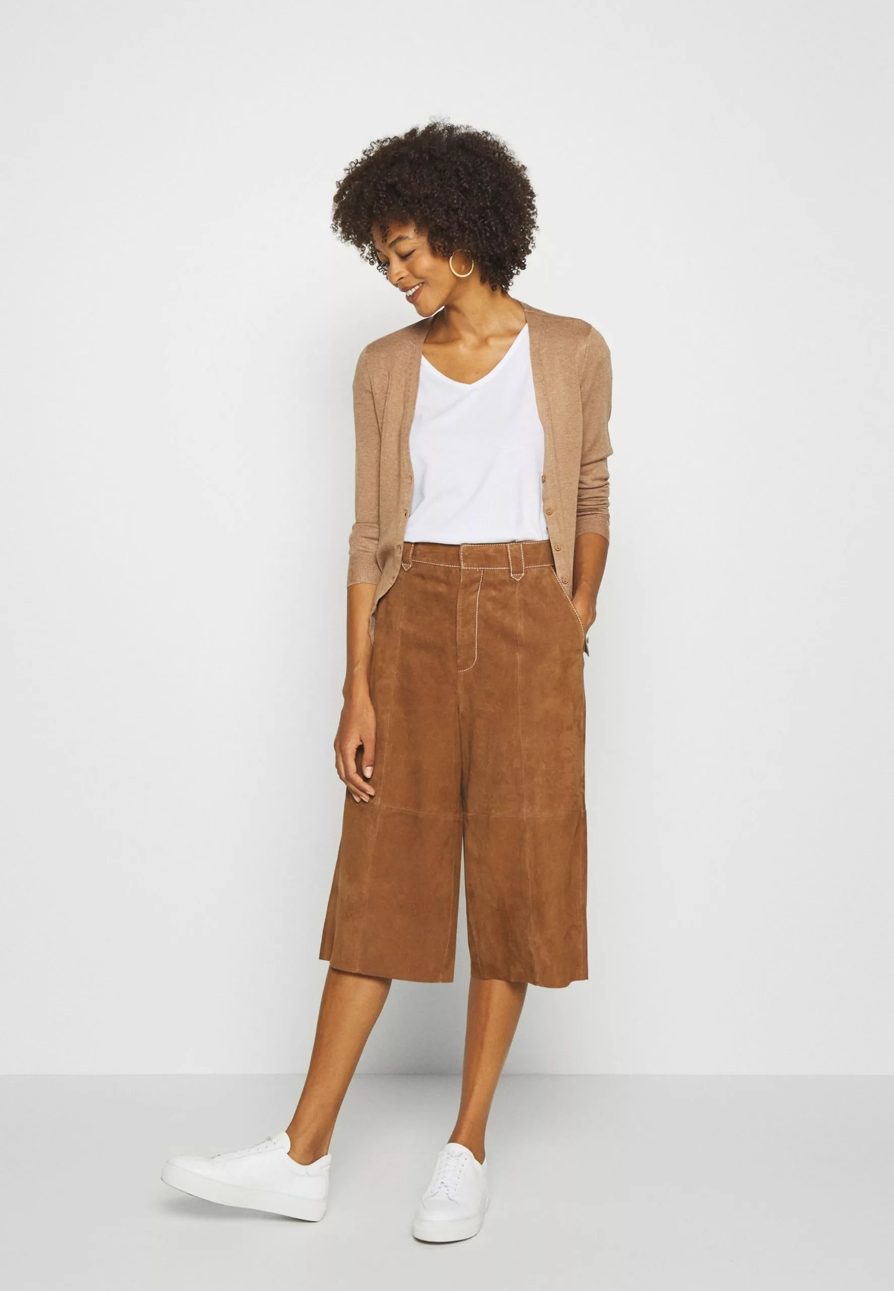 Anna Field Basic V Neck Drop Shoulder 2 Pack - T-Shirt Basique - White/White 1 Anna Field Basic V Neck Drop Shoulder 2 Pack - T-Shirt Basique - White/White