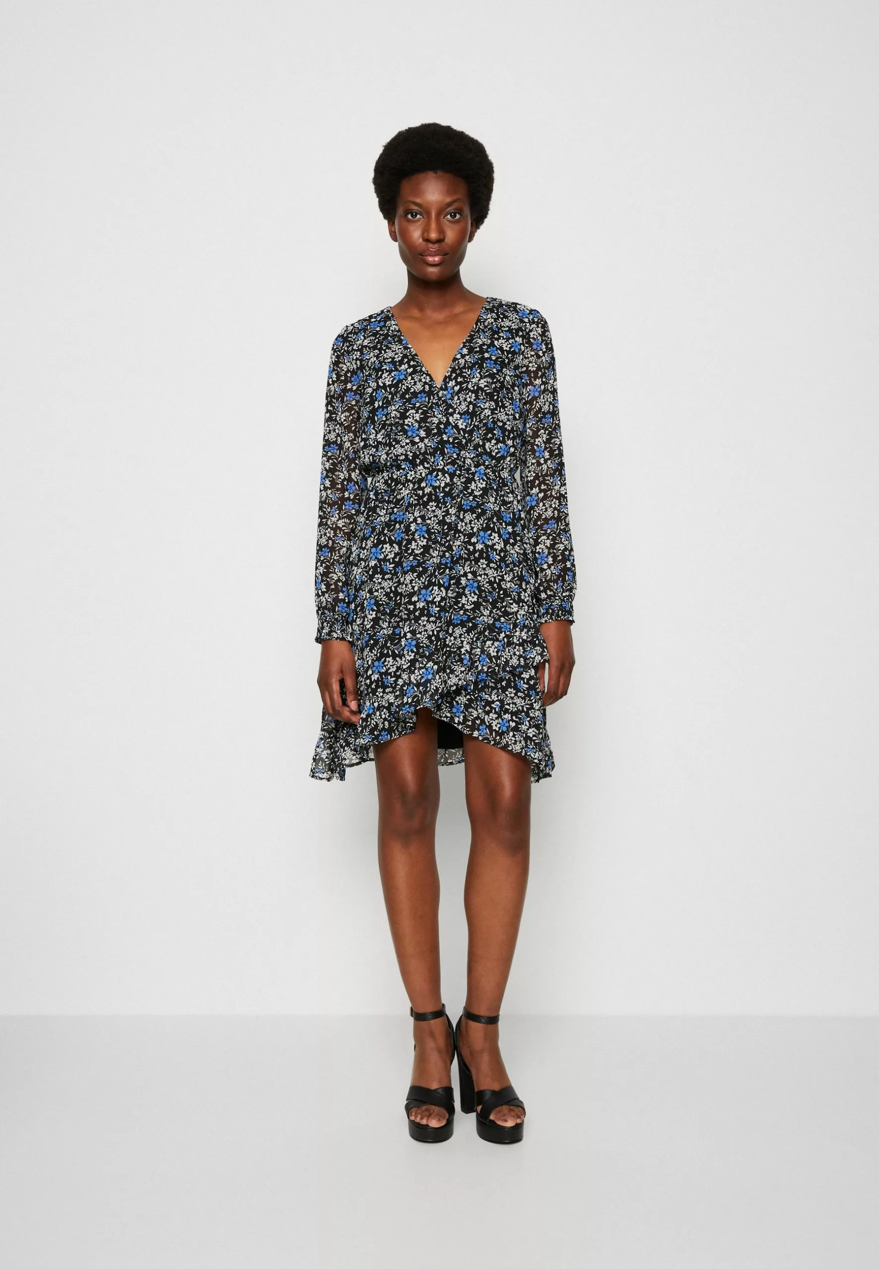 Anna Field Robe De Jour - Black/Multi Coloured 1 Anna Field Robe De Jour - Black/Multi Coloured