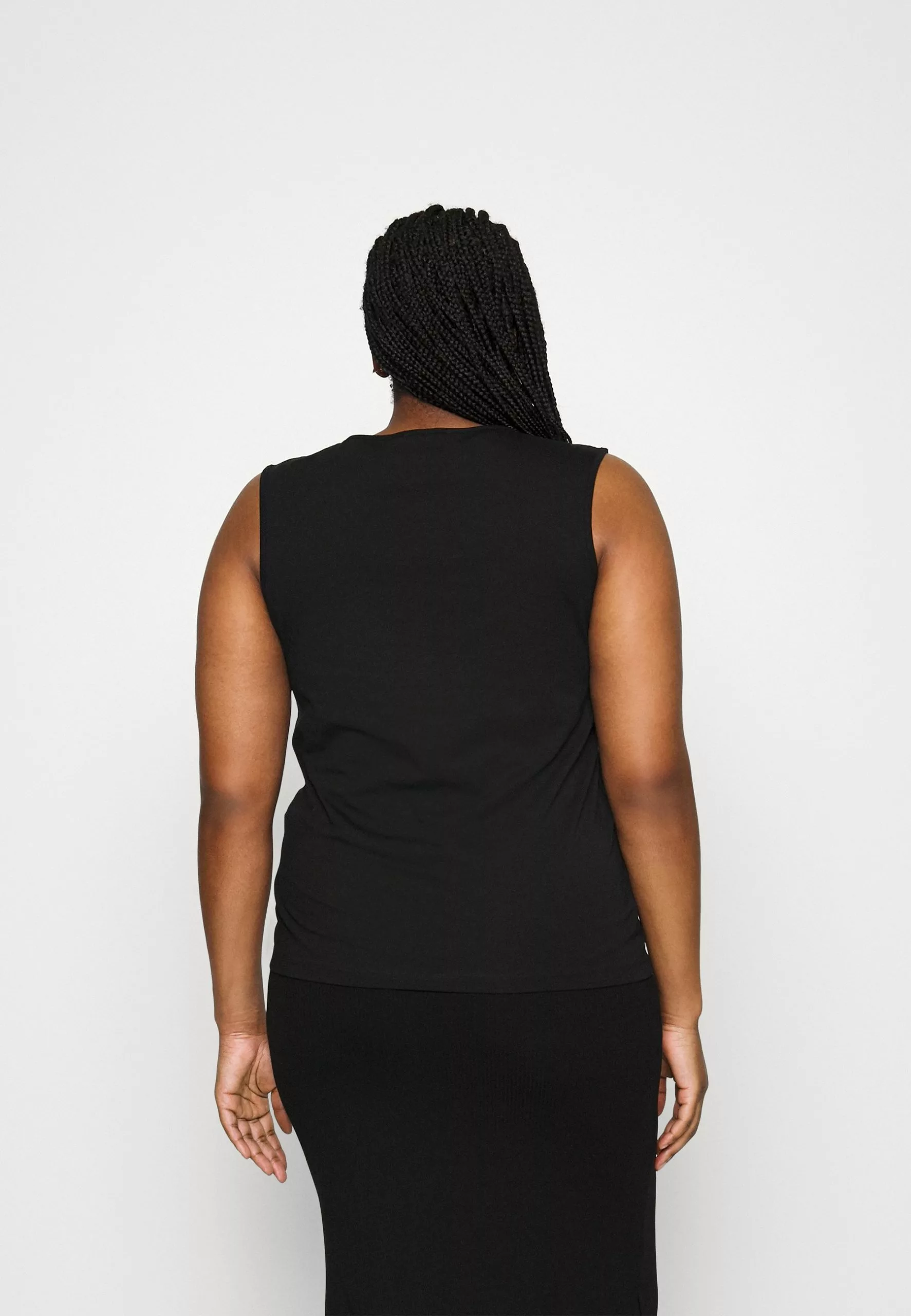 Plus Size - Débardeur - Black 3 Plus Size - Débardeur - Black – Image 3