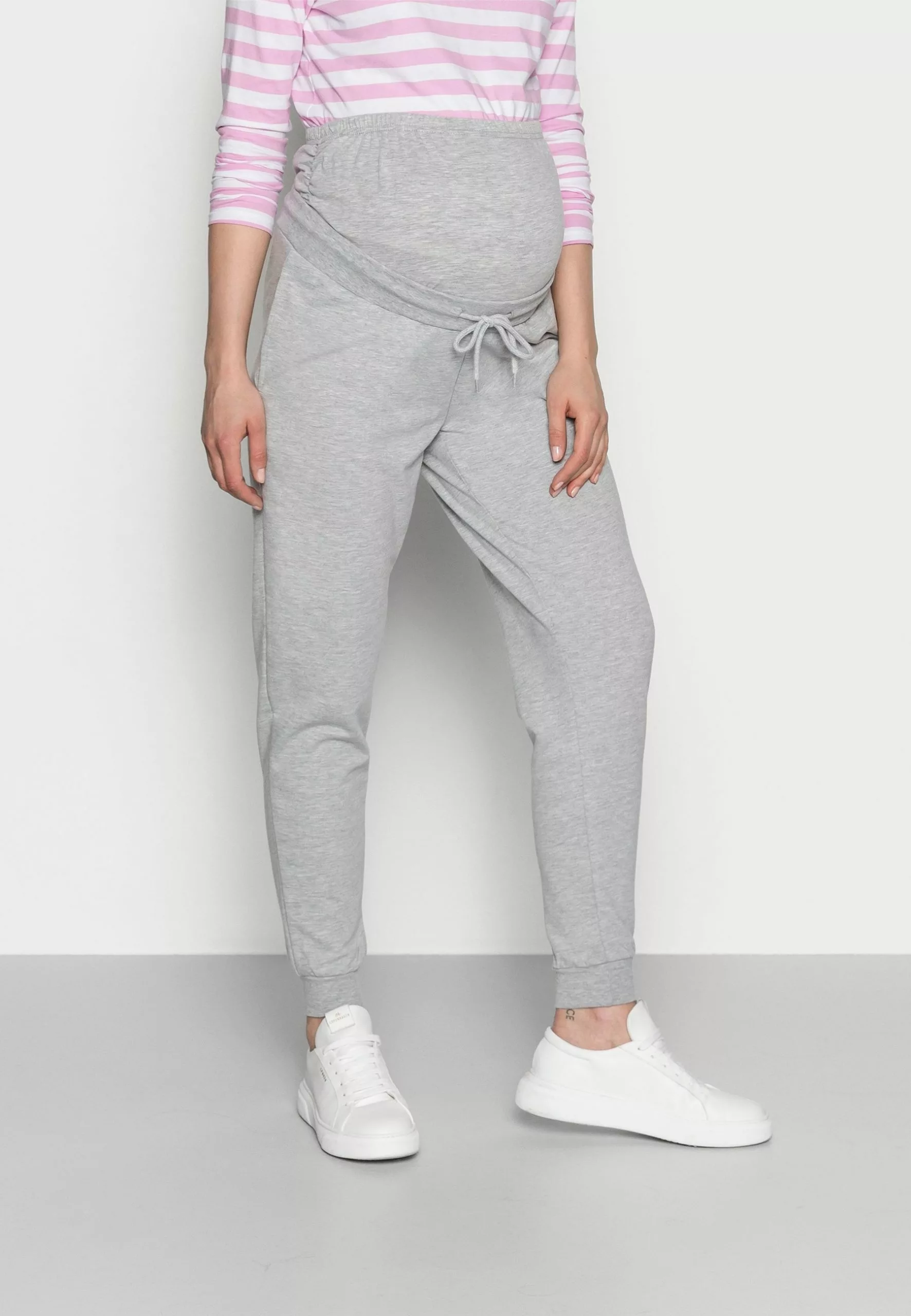 Slim Fit Joggers - Overbump - Pantalon De Survêtement - Light Grey 1 Slim Fit Joggers - Overbump - Pantalon De Survêtement - Light Grey