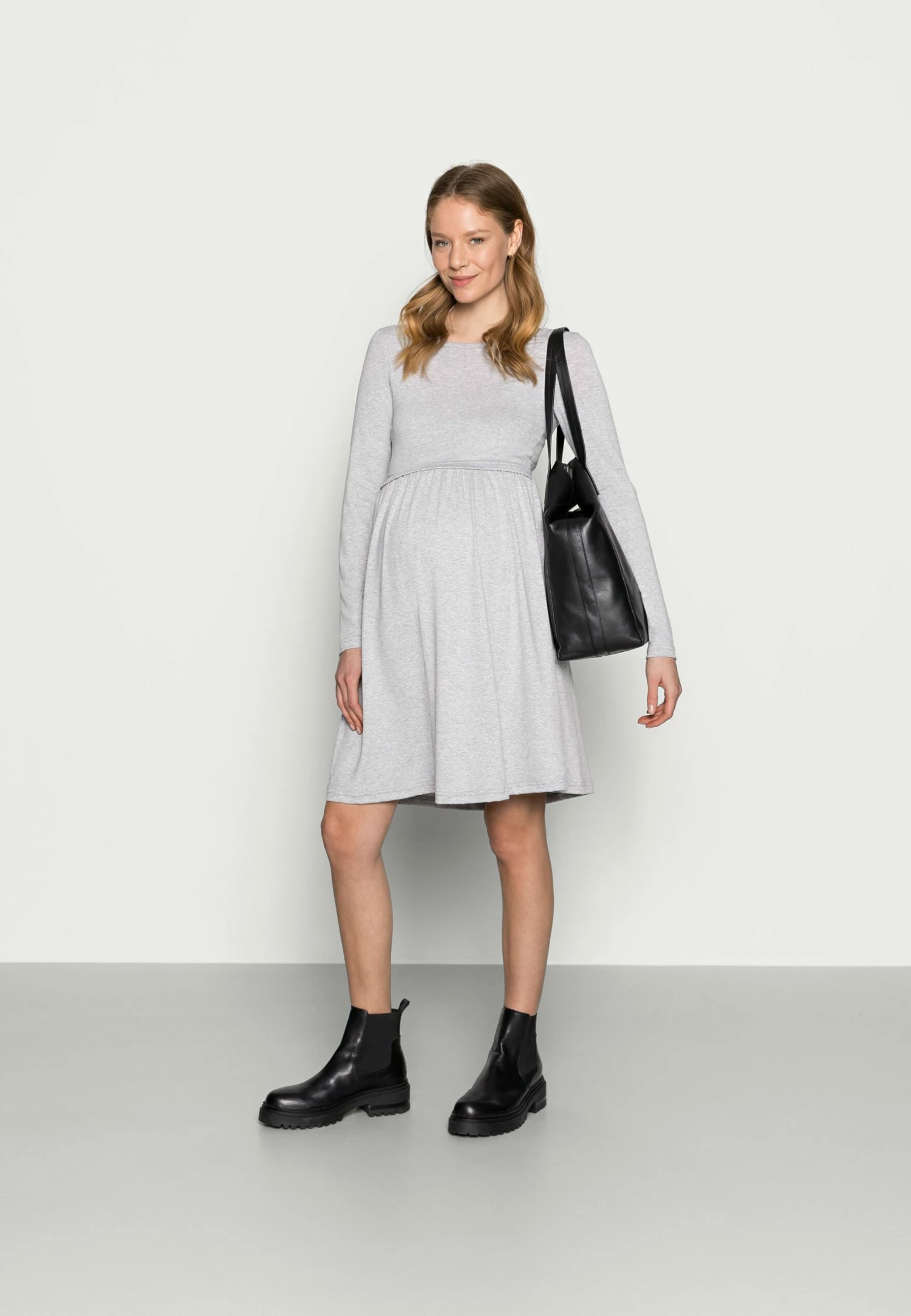 Nursing - Jersey Dress - Robe En Jersey - Grey 2 Nursing - Jersey Dress - Robe En Jersey - Grey – Image 2