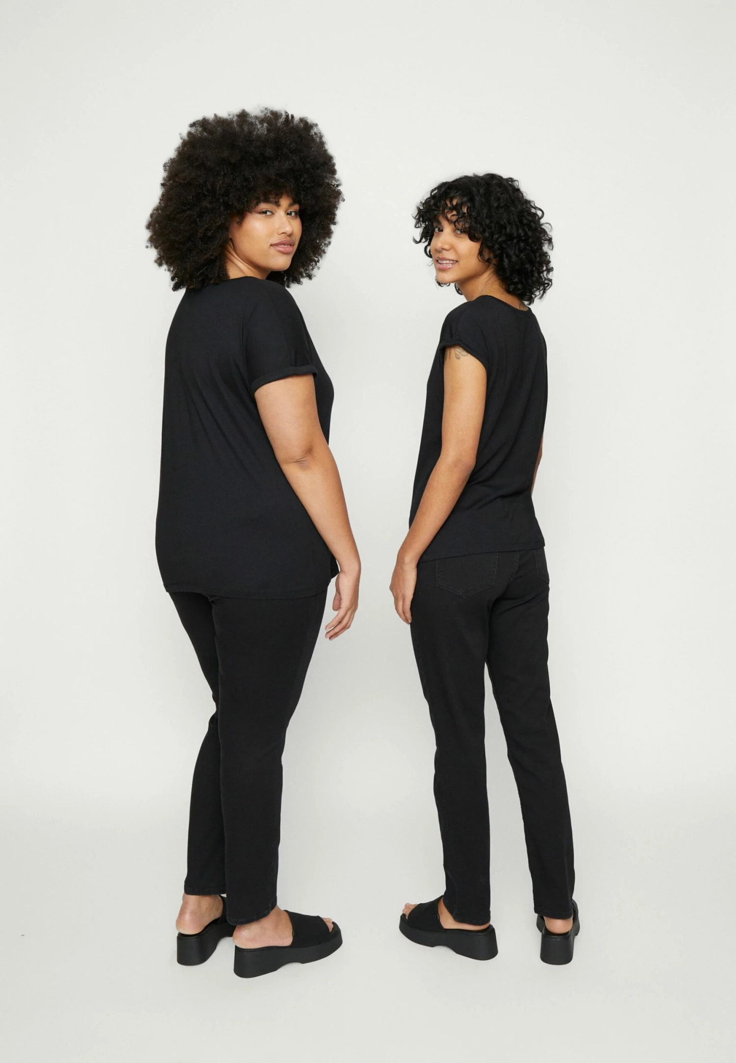 Anna Field 3 Pack - T-Shirt Imprimé - Light Blue/White/Black 5 Anna Field 3 Pack - T-Shirt Imprimé - Light Blue/White/Black – Image 5