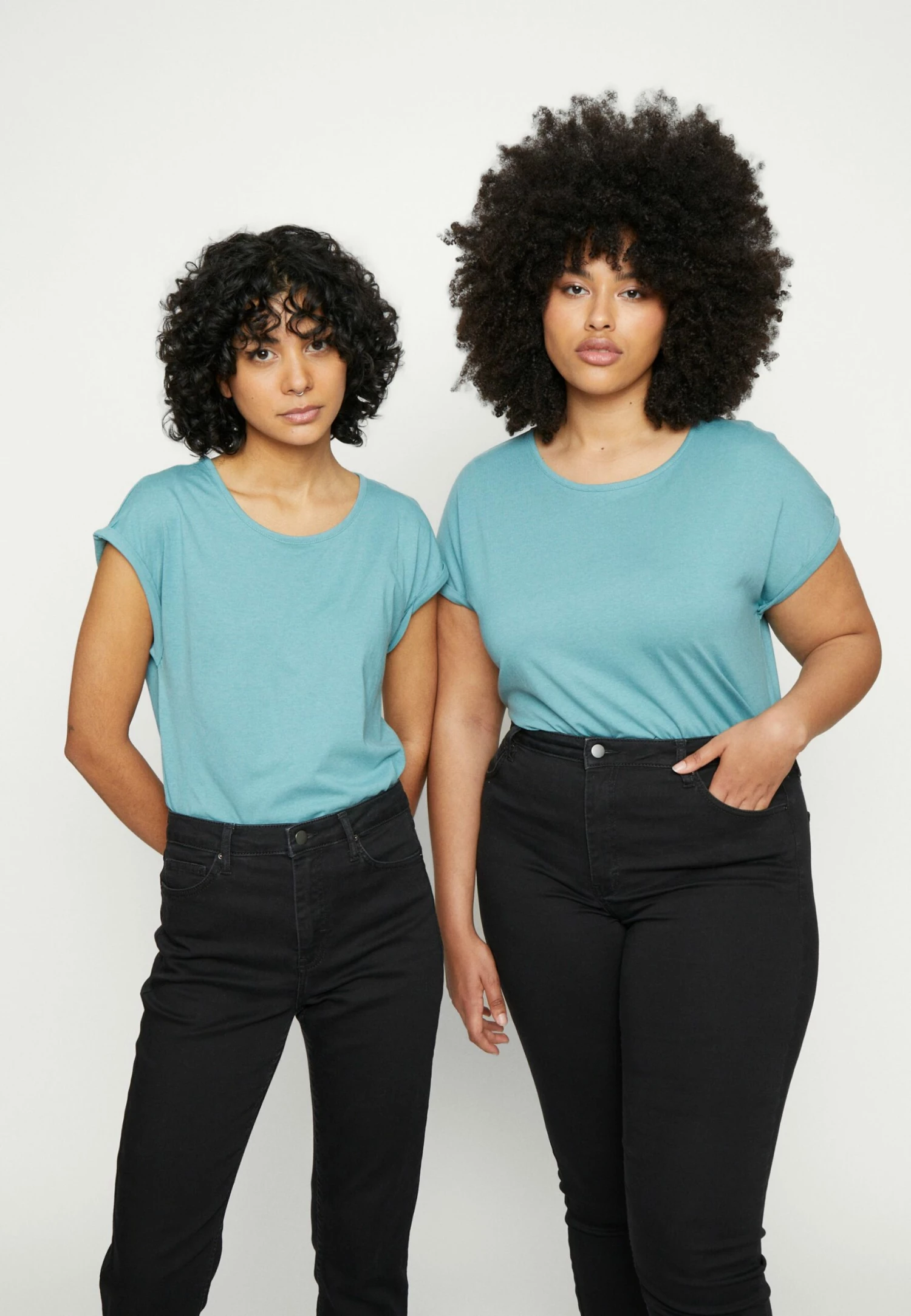 Anna Field 3 Pack - T-Shirt Imprimé - Light Blue/White/Black 7 Anna Field 3 Pack - T-Shirt Imprimé - Light Blue/White/Black – Image 7